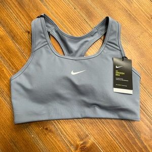 Women’s Nike SWOOSH Sports Bra